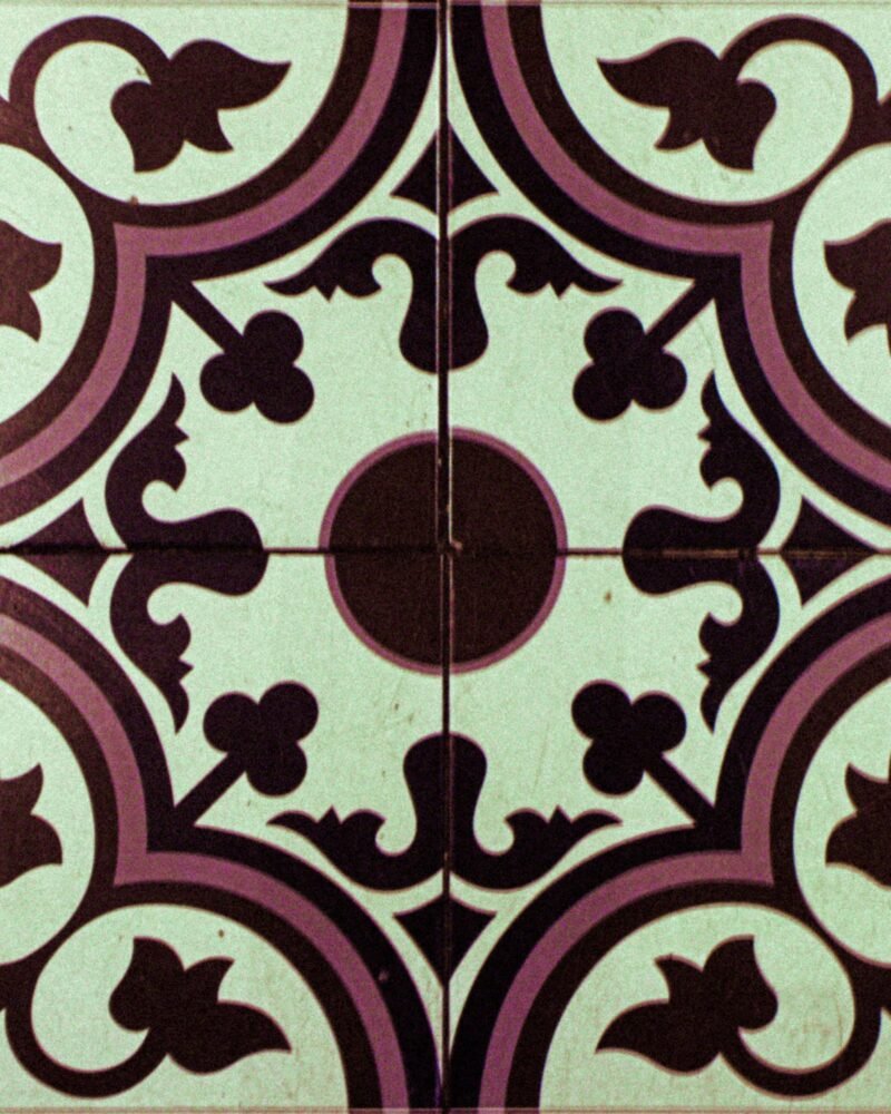 How Do You Choose Zellige Tile Colors? Glaze, Shade and Lighting